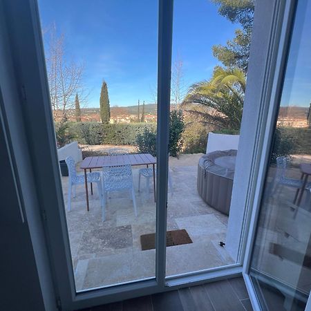 Maison T2 Avec Jaccuzi Wifi Parking Saint-Cyr-sur-Mer Kültér fotó