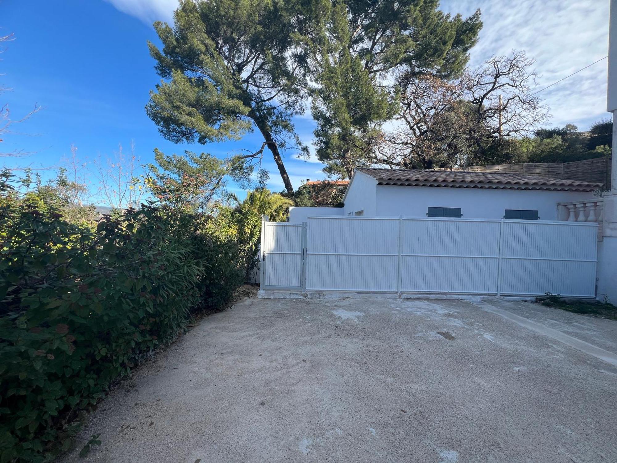 Maison T2 Avec Jaccuzi Wifi Parking Saint-Cyr-sur-Mer Kültér fotó